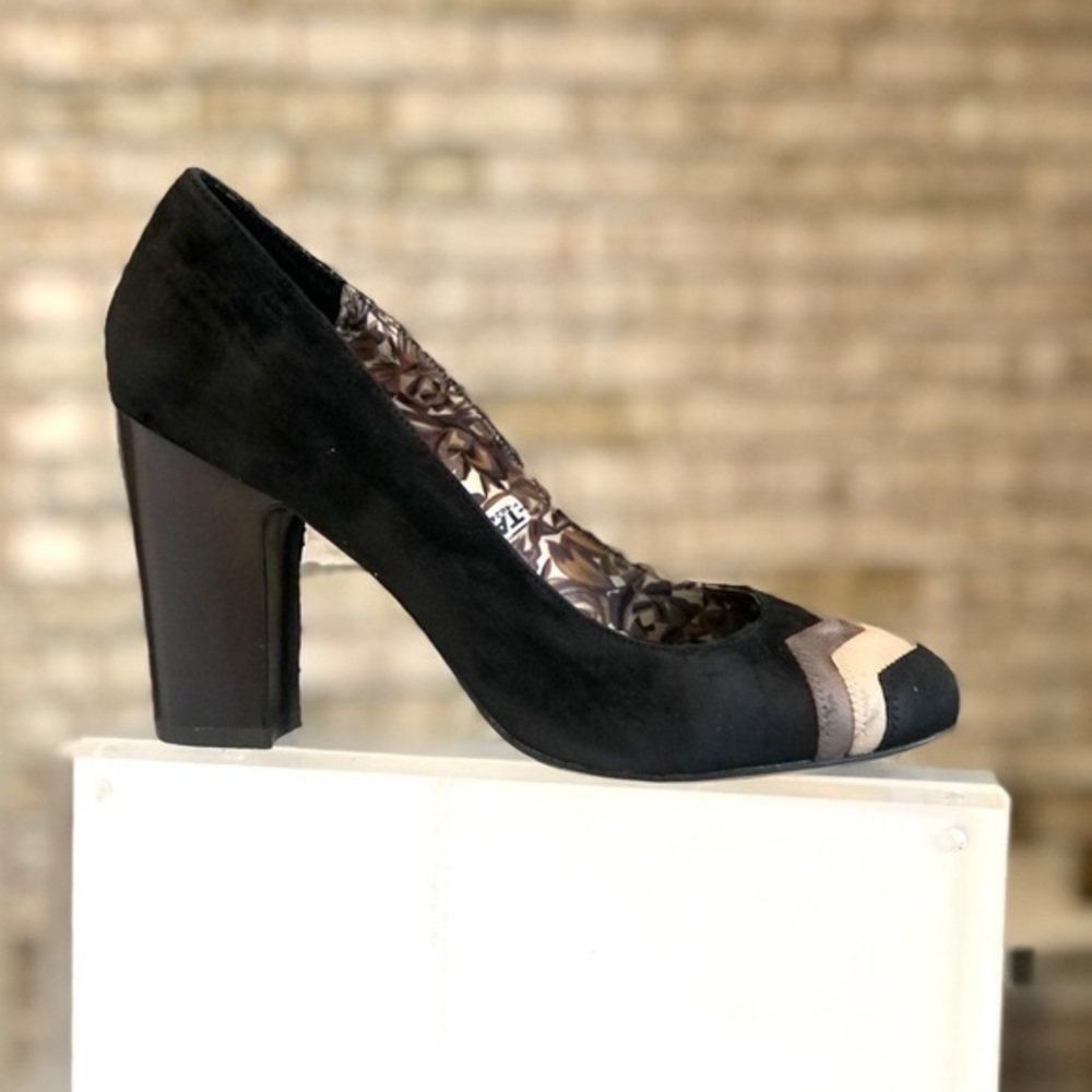 Missoni for Target suede pumps size 8.5